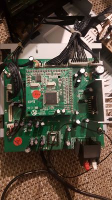 LG XA14 problem z głośnikami - Wieża nie przesyła dźwięku do głośników.