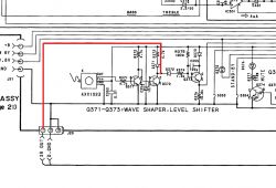 Fragment schematu elektronicznego z zaznaczonym czerwonym sygnałem.