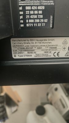 Tabliczka znamionowa ekspresu Siemens CT636LES1/07 z danymi technicznymi i kontaktowymi