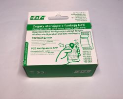 Opakowanie zegara F&amp;F z funkcją NFC i aplikacją PCZ Konfigurator