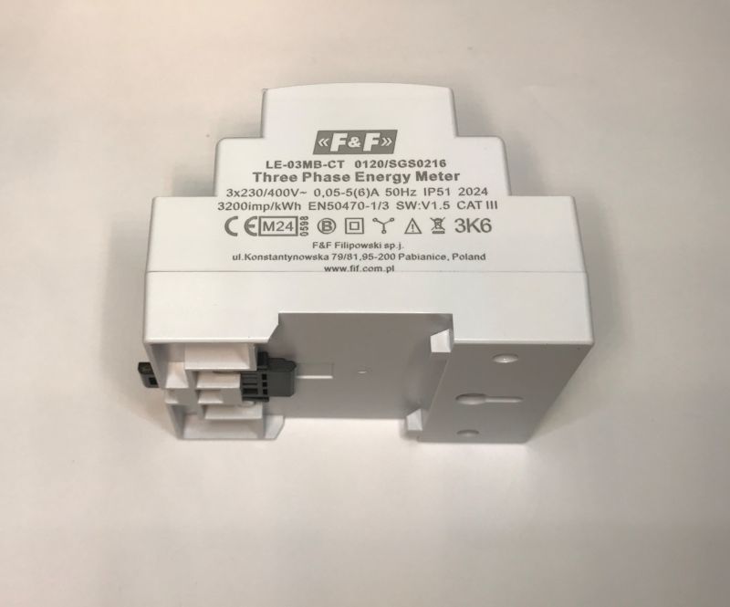 Trójfazowy licznik energii LE-03MB-CT marki F&F.