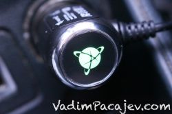 Navitel T700 3G - Displays the message "Too high charging voltage"