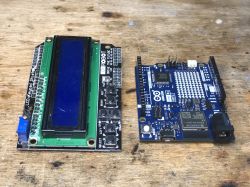 Arduino R4 WiFi i D1Robot LCD Keypad Shield - uruchomienie, menu, tutorial