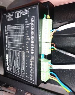 Bieżnia CAPITAL SPORTS VPT2-WKSPACE GO (100330087) -Mikrokontroler-identyfikacja