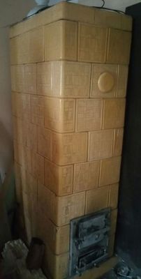 Is pouring 150L of water into a tiled stove during demolition the right action? Is pouring 150L of water into a tiled stove during demolition the right action?