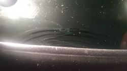 Audi A3 8L - naprawa pęknięcia szyby: folia czy żywica?