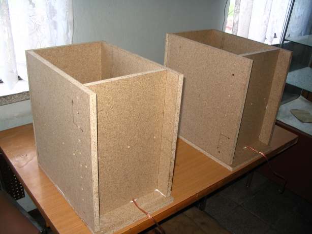 Subwoofer "tower" na Tonsilu GDN 20/80/2 Subwoofer "tower" na Tonsilu GDN 20/80/2