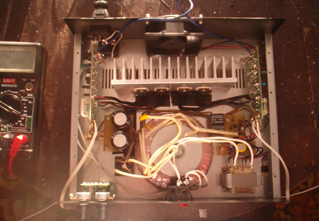 Zestaw nagłośnieniowy 2x100W RMS
