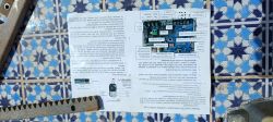Installation instructions for an electronic circuit on tiles.