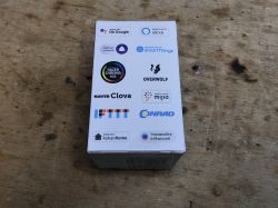 Yeelight GU10 Smart Bulb W1 350lm YLDP004-A - wnętrze, moduł WiFi