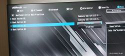 Ekran BIOS z ustawieniami priorytetów uruchamiania dysków SSD Samsung