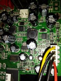 Movie Cube Q120 - identyfikacja spalonego elementu SMD przy zasilaniu dysku