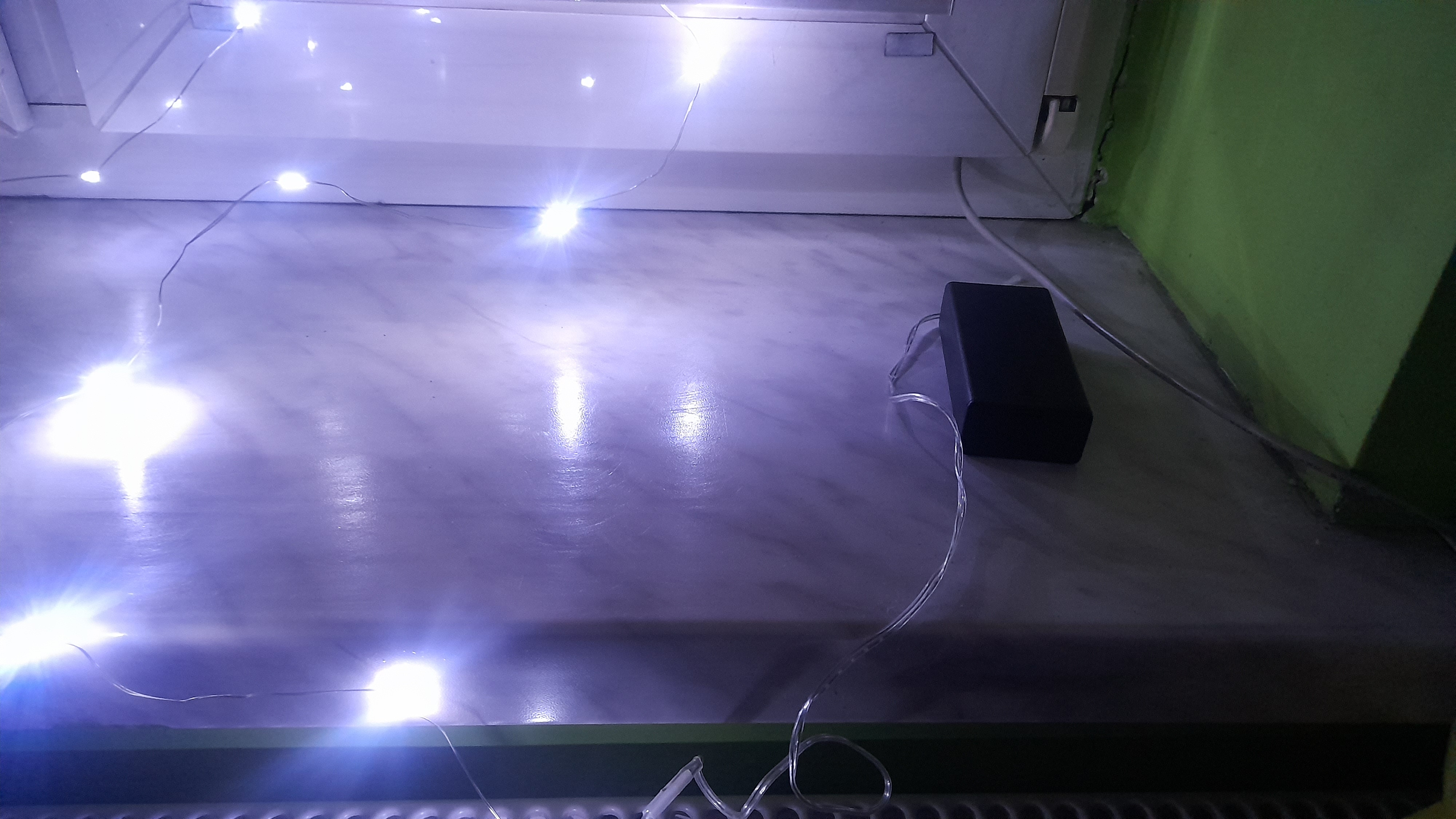 LED Lamps Powered By An 18650 Cell Instead Of AA 