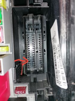 - Jak podłączyć światła przeciwmgielne Corsa D?