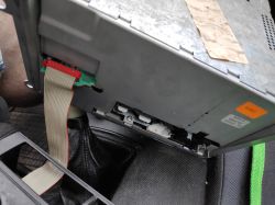Seat Cordoba 2002 - Tylny lewy głośnik działa, ale nie odpowiada Seat Cordoba 2002 - Tylny lewy głośnik działa, ale nie odpowiada