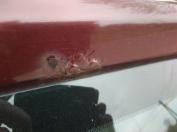 Nissan Almera N16 - Pozbycie się rdzy z klapy bagażnika