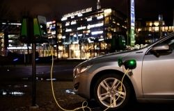 Baterie litowe do pojazdów elektrycznych: NMC czy LFP?