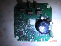 Whirlpool ADG 698 FD - Cieknie woda z pompy myjącej,luzy na wirniku.