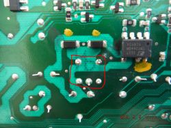 Bosh WAE 2447FPL - identyfikacjia kilku elementów na PCB modułu pralki Bosh WAE 2447FPL - identyfikacjia kilku elementów na PCB modułu pralki