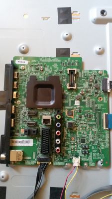 Samsung UE48H6200 Smart TV Continuous Restarts: Possible BT/WiFi Module Issue & Solutions Samsung UE48H6200 Smart TV Continuous Restarts: Possible BT/WiFi Module Issue & Solutions