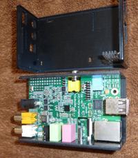 [Sprzedam] Raspberry PI 512MB + karta Wolfson Audio Card + obudowa