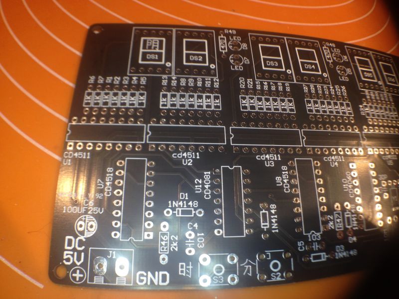 6-bitowy zegarek dla początkującego do lekcji lutowania Ciekawy zestaw z Chin.