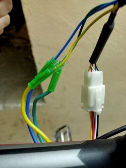 Silnik w rowerze elektrycznym uruchamia się, ale nie obraca koła - wada czy błędne podłączenie?