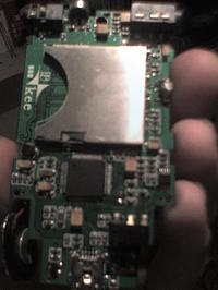 Mp4 Mpower T9 za słabe podświetlenia wyświetlacza.