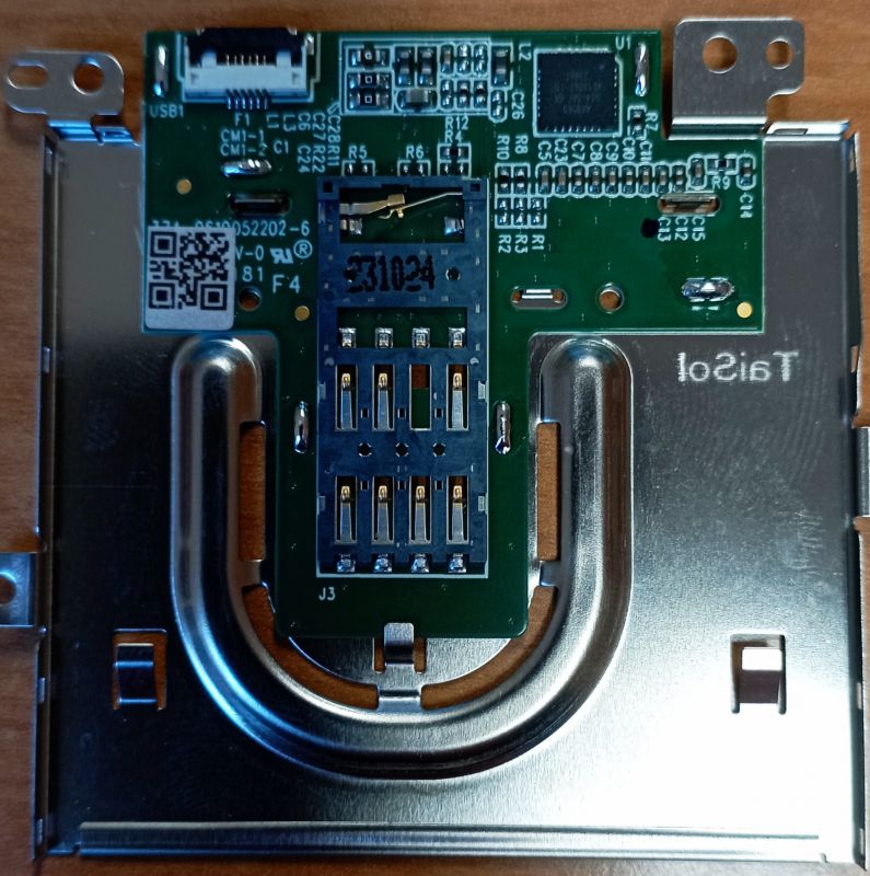 Obwód z czytnikiem karty inteligentnej z uszkodzonym stykiem
