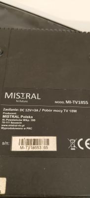 Etykieta z tyłu telewizora MISTRAL model MI-TV1855