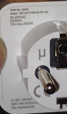 Rear View of Alpina Smart Plug View of the back of a smart plug with technical information.