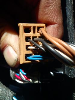 audi a4 b5 bose / nokia - szukam schematu opisu koloru kabli podpowiedzi audi a4 audi a4 b5 bose / nokia - szukam schematu opisu koloru kabli podpowiedzi audi a4