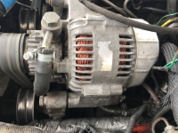 Jeep grand cheeroke - podłączenie regulatora napięcia