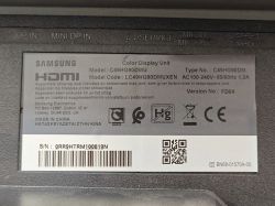 Samsung C49HG90DMU - pionowe pasy po starcie, obraz wraca po czasie