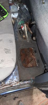 - Problem ze światłami tylnymi peugeot partner 1.9d, zwarcie w instalacji
