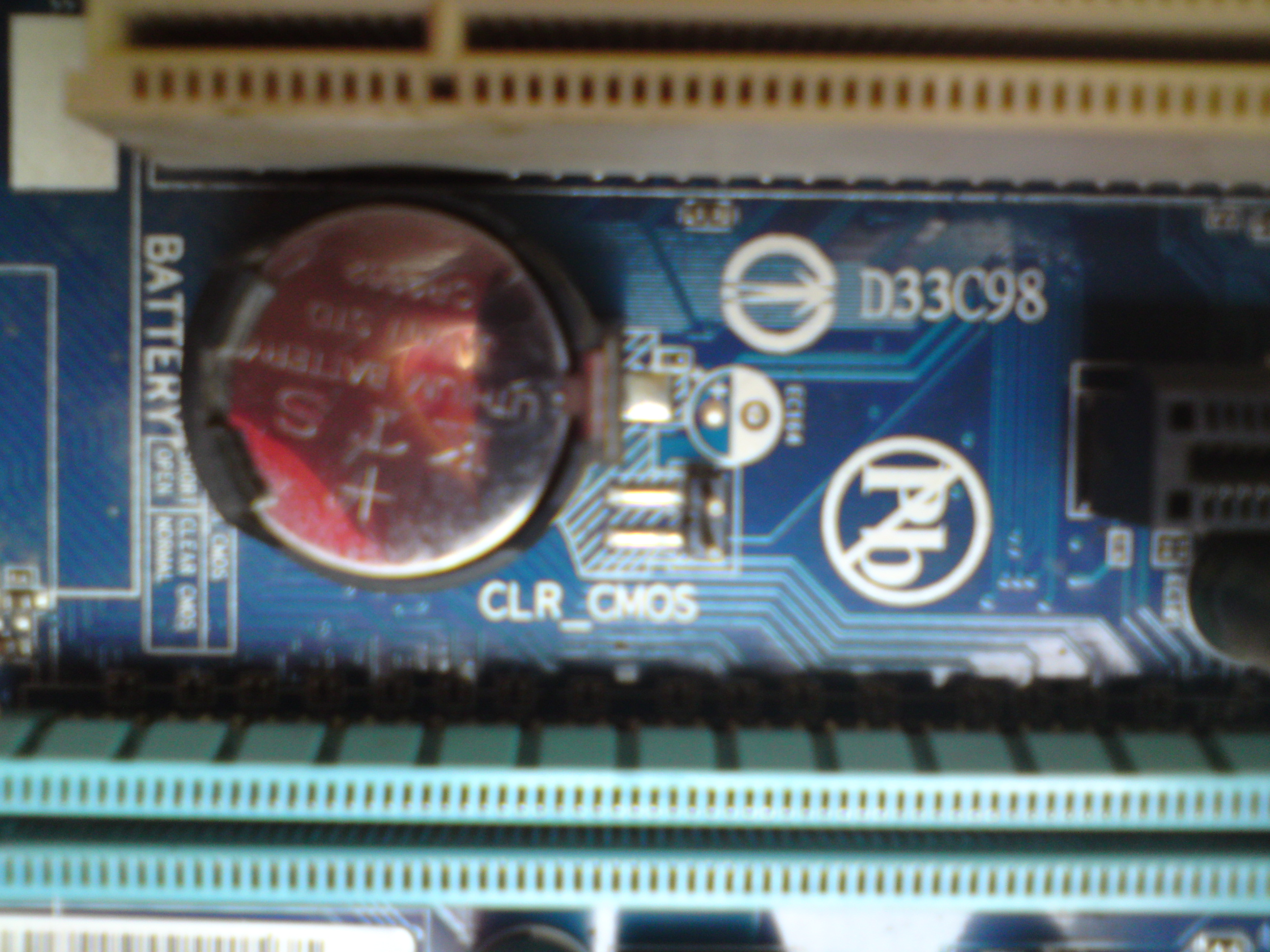 Komputer ale monitor nie reaguje.Jest w stanie spoczynku.