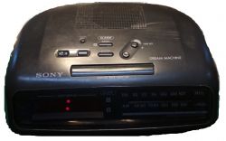 Radiobudzik Sony ICF-C360: wnętrze oraz naprawa, nie można włączyć