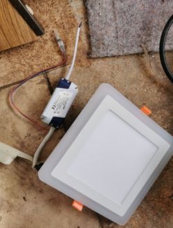 Podłączenie LED 12 volt 220 w kamperze - Podłączenie LED 12 volt 220 w kamperze -