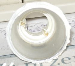 Lampka LED noname - wnętrze oraz sposób jej naprawy Lampka LED noname - wnętrze oraz sposób jej naprawy