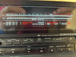 Technics RS-B965 - ciągłe pykanie przy odtwarzaniu, na Source widać je w prawym kanale