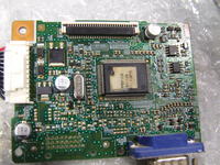 Samsung SyncMaster 2043NWX - nie działa, reaguje na przycisk power