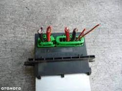 Schemat połączeń przewodów rezystora dmuchawy w Peugeot 206cc - kostka 5pin i 2pin