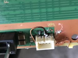 Naprawa PS4 Pro - Uszkodzona ścieżka przy gnieździe zasilania