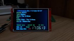 Color ESP32 screen showing audio file details and active random playback mode