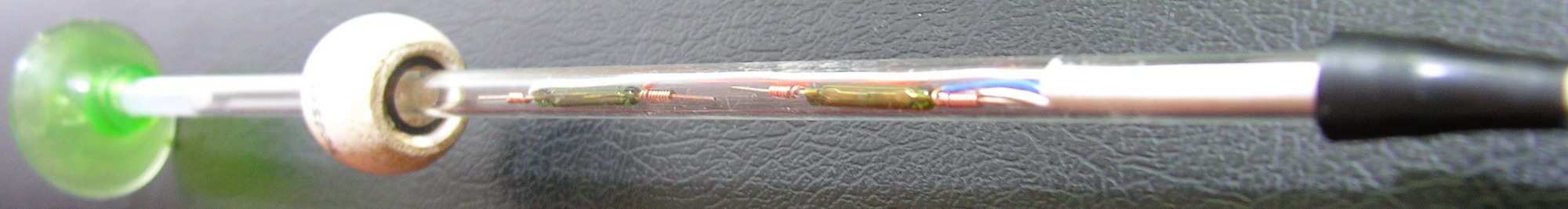 Układ automatycznego napełniania spłuczki toalety