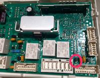Indesit IWDD7123 - błąd F15 przy wypuszczaniu wody, pralka działa niestabilnie