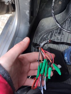 Seat Ibiza 6l 2003 - Problem z podłączeniem sterownika centralnego zamka