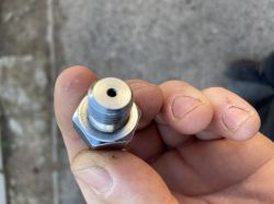 Jaki zamiennik czujnika ciśnienia oleju do Chryslera Ypsilon 1.3 diesel?