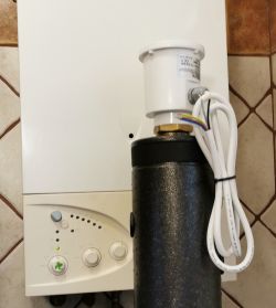 Electric Instantaneous Water Heater for Central Heating: Anti-Freeze Solution for CO Circuit