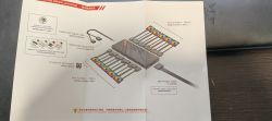 Zdjęcie instrukcji z diagramem okablowania kontrolera ARGB/PWM z zasilaniem SATA